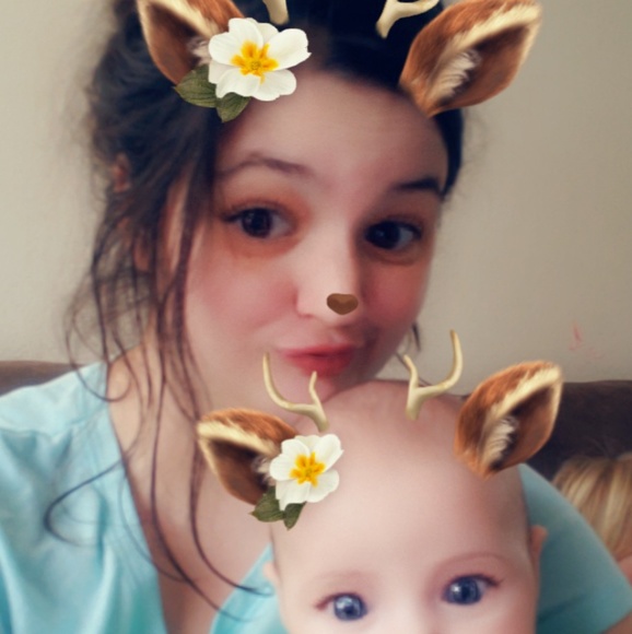 Meet your Posher, Reshelle - Picture 3 of 4